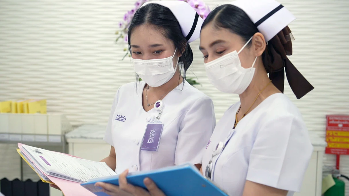 Professional nursing team at Kamol Cosmetic Hospital providing compassionate patient care.